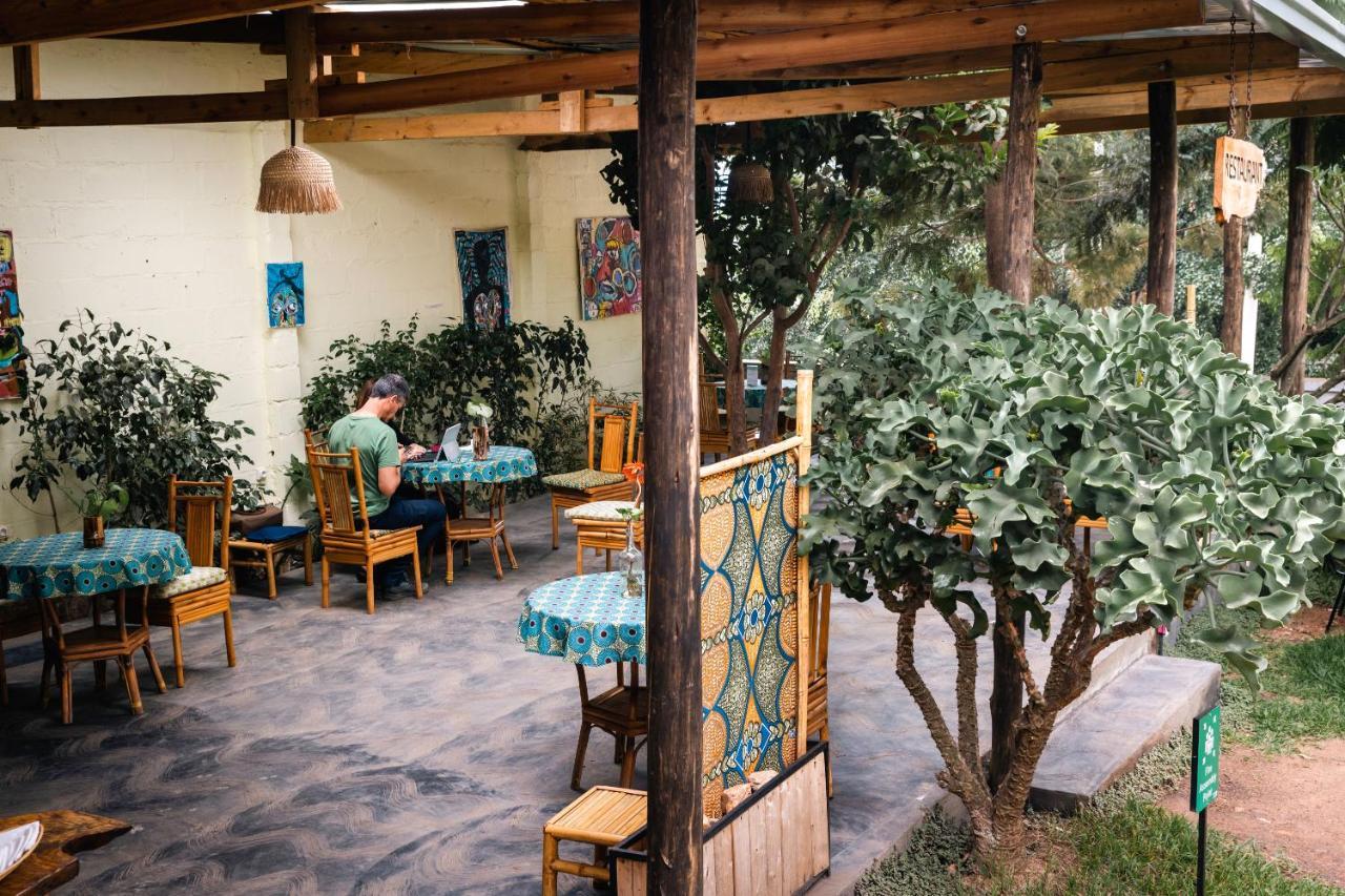 Tea House Bnb Кигали Екстериор снимка