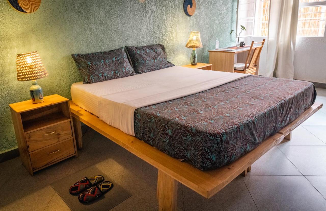 Tea House Bnb Кигали Екстериор снимка