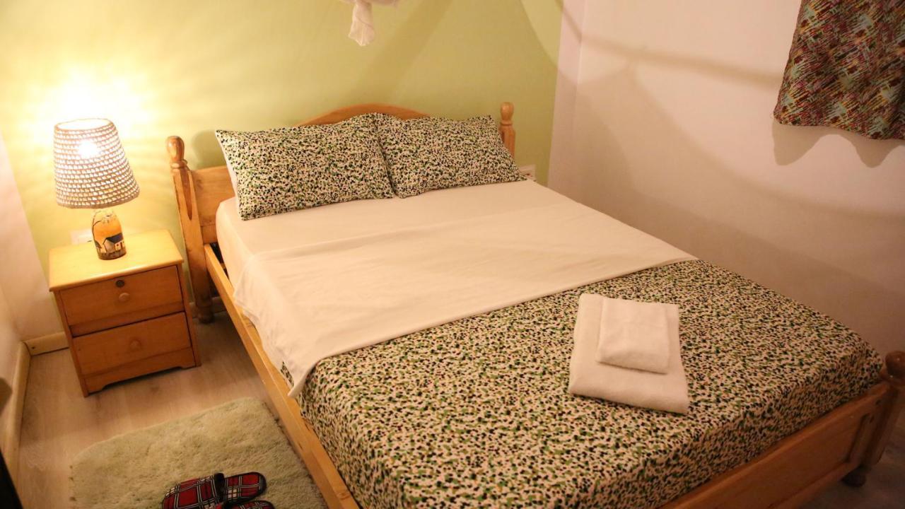 Tea House Bnb Кигали Екстериор снимка