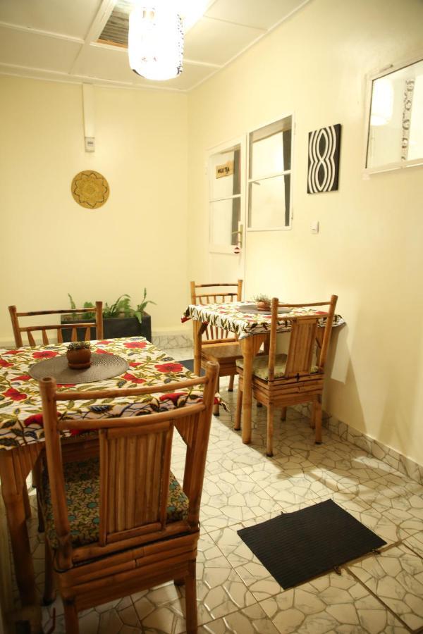 Tea House Bnb Кигали Екстериор снимка